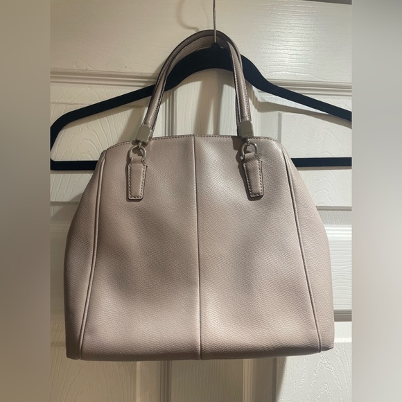 Coach 34663 "Minetta" Crossgrain Leather Crossobdy Taupe - Picture 2 of 5